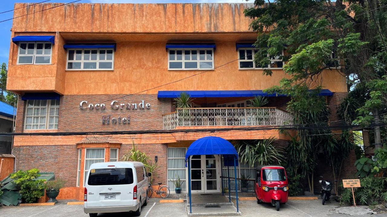 Coco Grande Hotel Dumaguete City Exterior foto